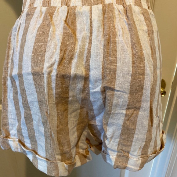 FOREVER 21 Linen Ivory Tan Striped Shorts Small S EUC - Picture 6 of 11